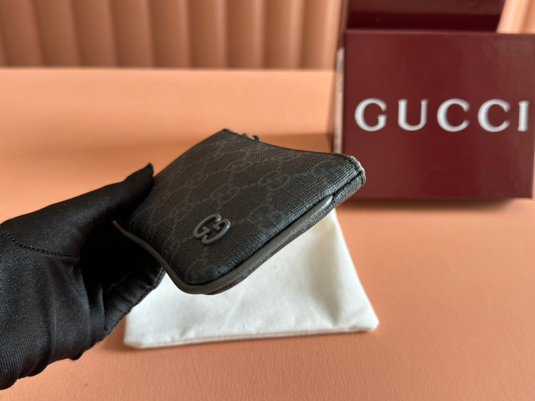 BI-COLOUR ZIP KEY CASE 12 IN DARK GREY CALFSKIN