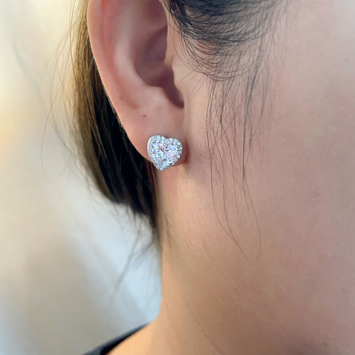 [AURORA]Sparkling Heart Shape Lover Earrings