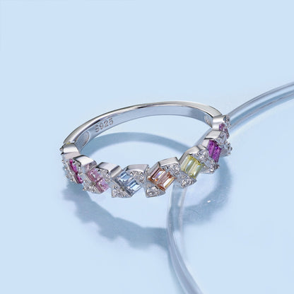 [AURORA]Delicate Vibrant Emerald Cut Daily Ring