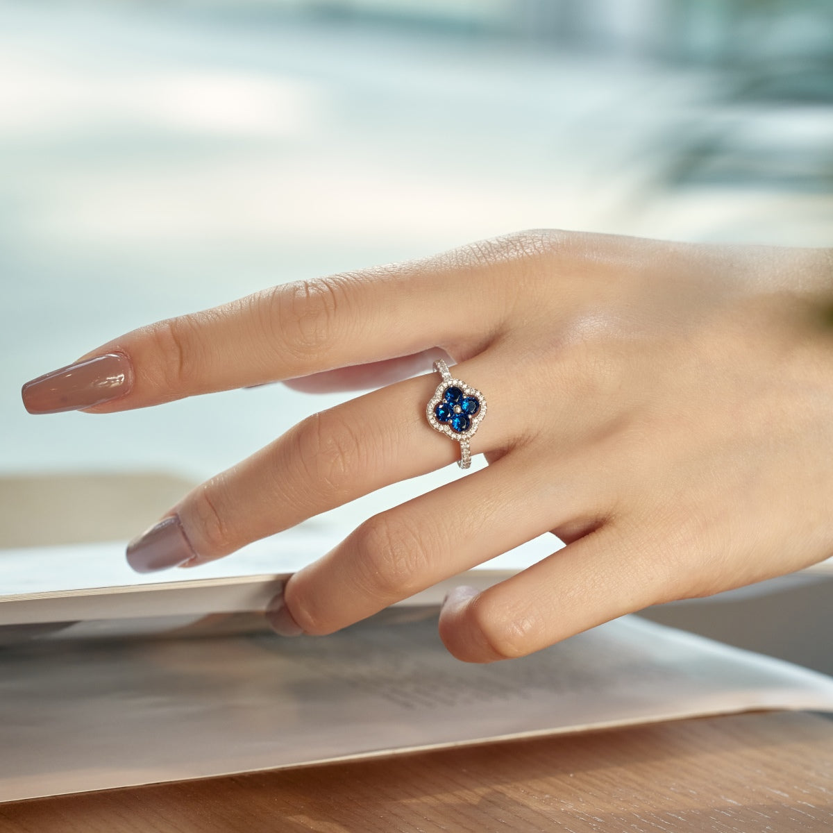 [AURORA]Four Leaf Clover Flower Design Ring