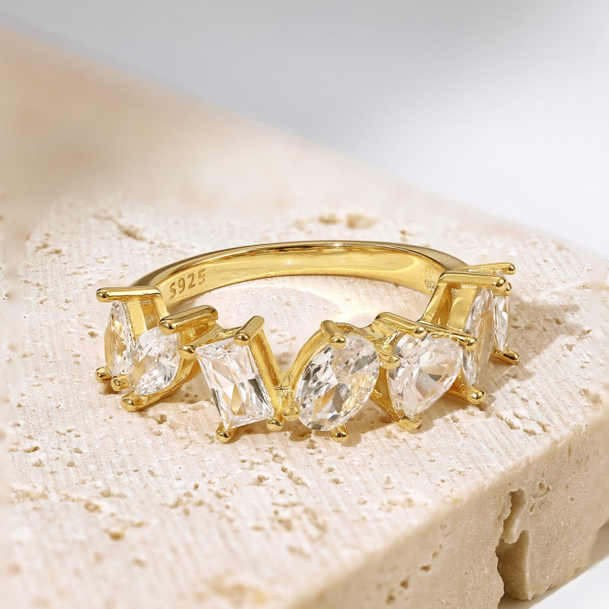 [AURORA]Delicate Multi Cut Ring