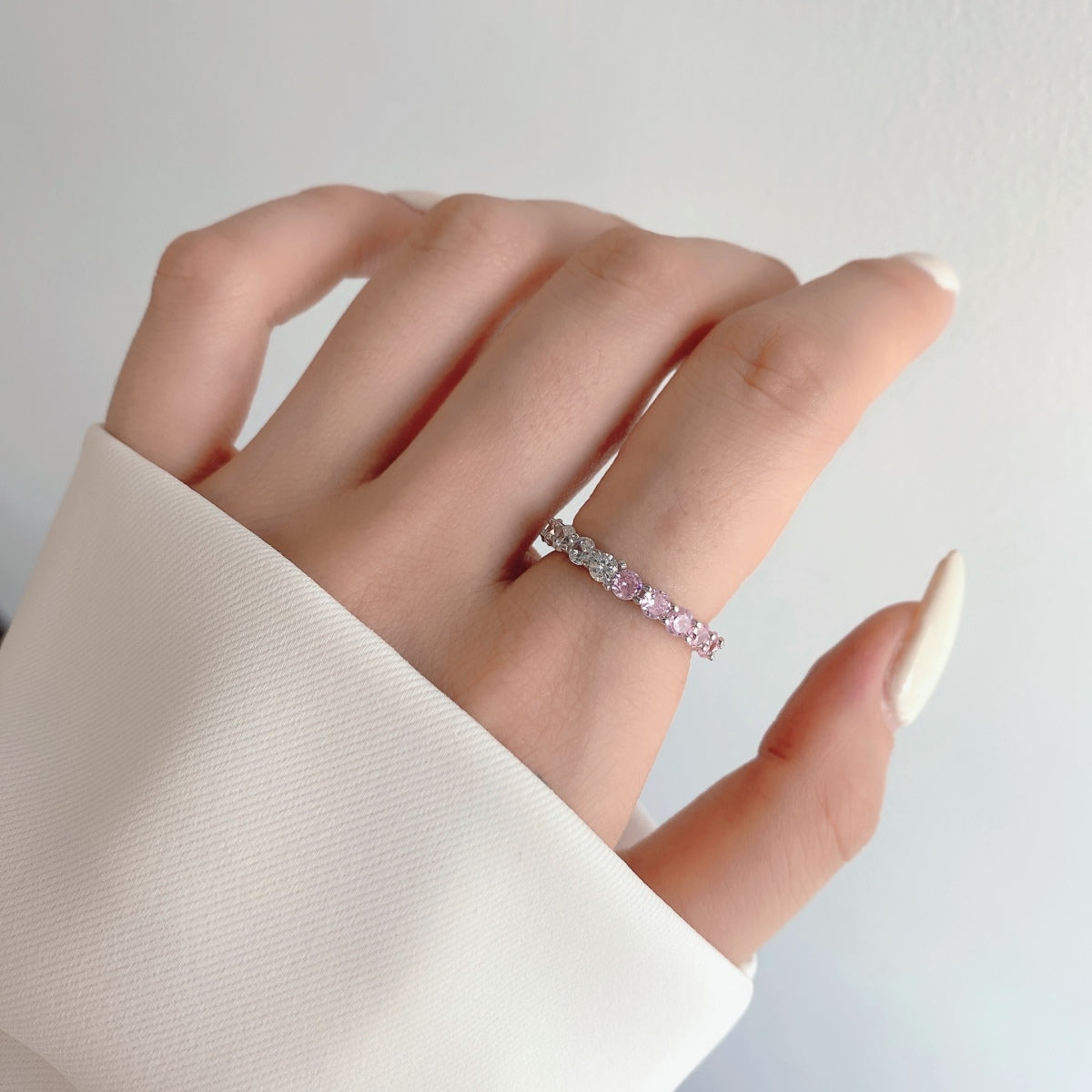 [AURORA]Sparkling Round Cut Tennis Ring
