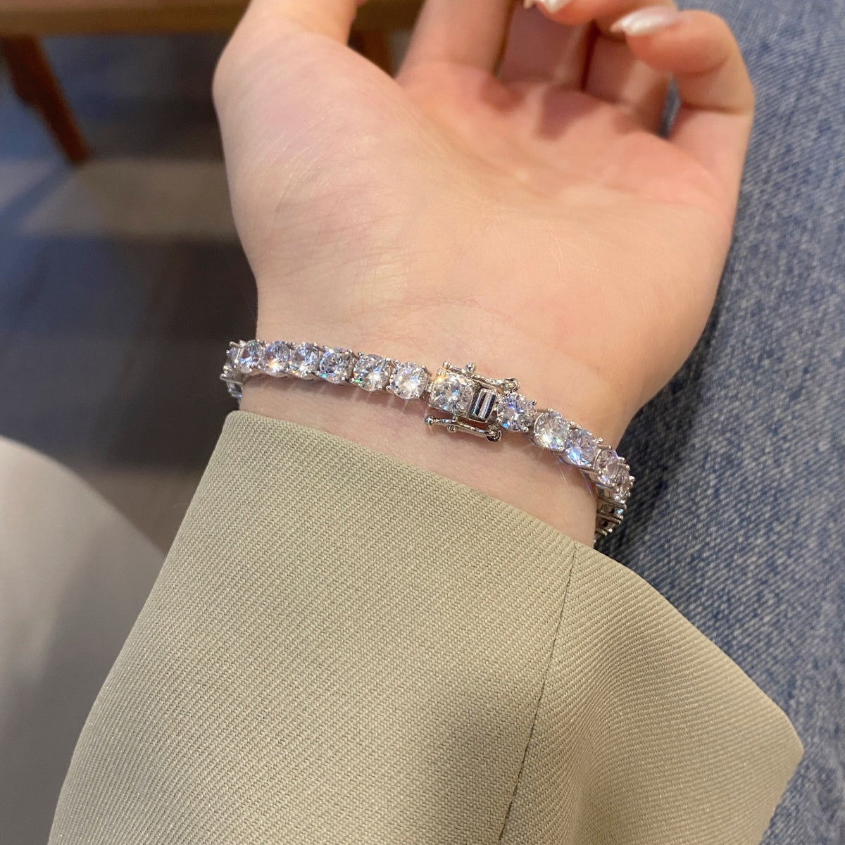 [AURORA]Ornate Sparkling Round Cut Wedding Bracelet