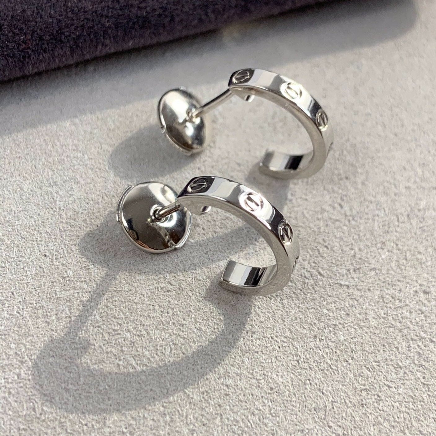 [AURORA]LOVE EARRINGS 2.65MM SILVER