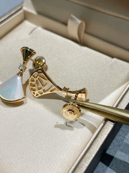 [AURORA]DREAM MOP 1 DIAMOND EARRINGS