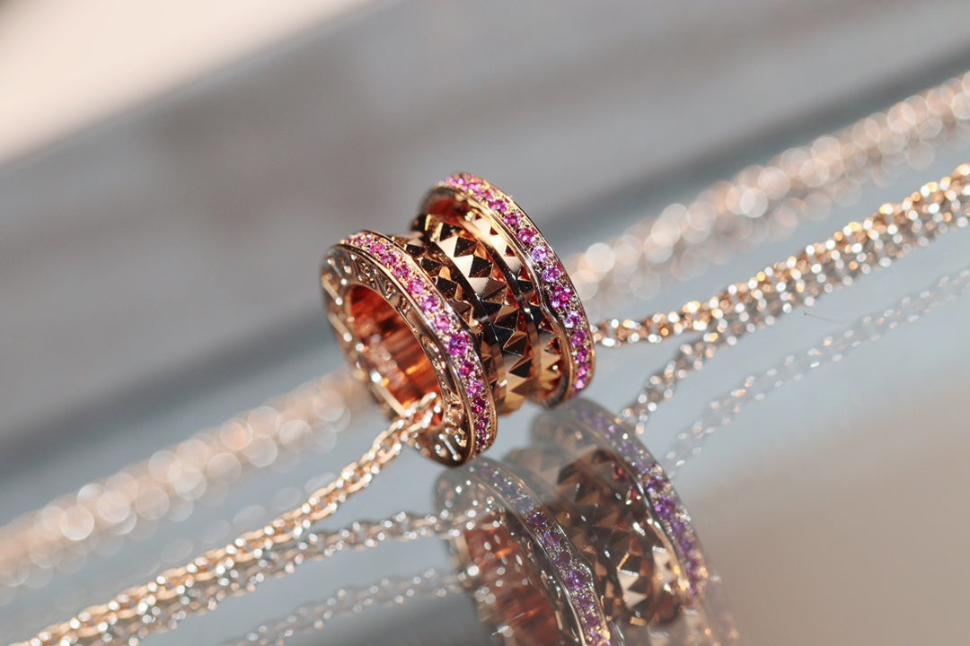 [AURORA]ZERO 1 ROCK ROSA GOLD ROSA DIAMANT HALSKETTE