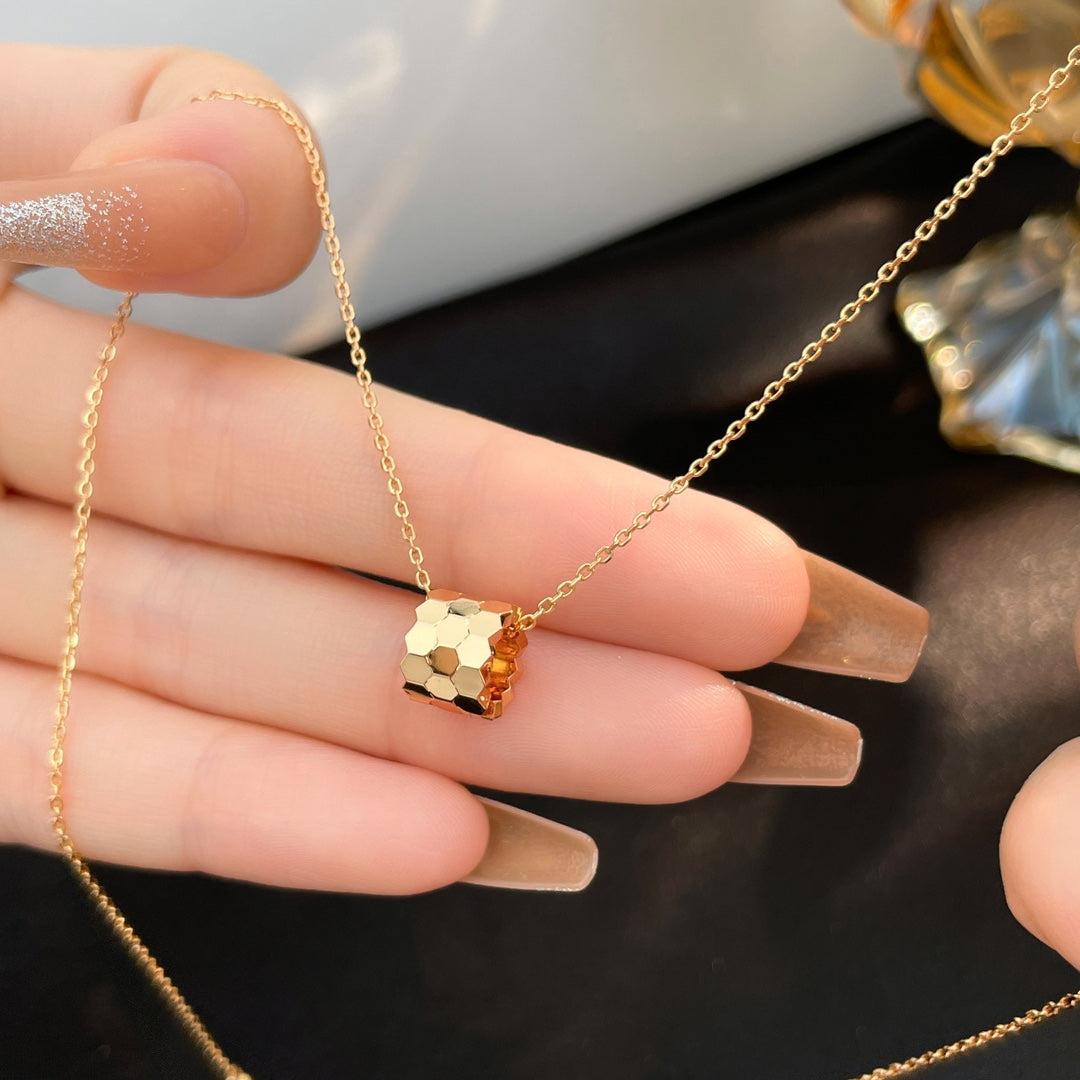 [AURORA]BEE MINI NECKLACE