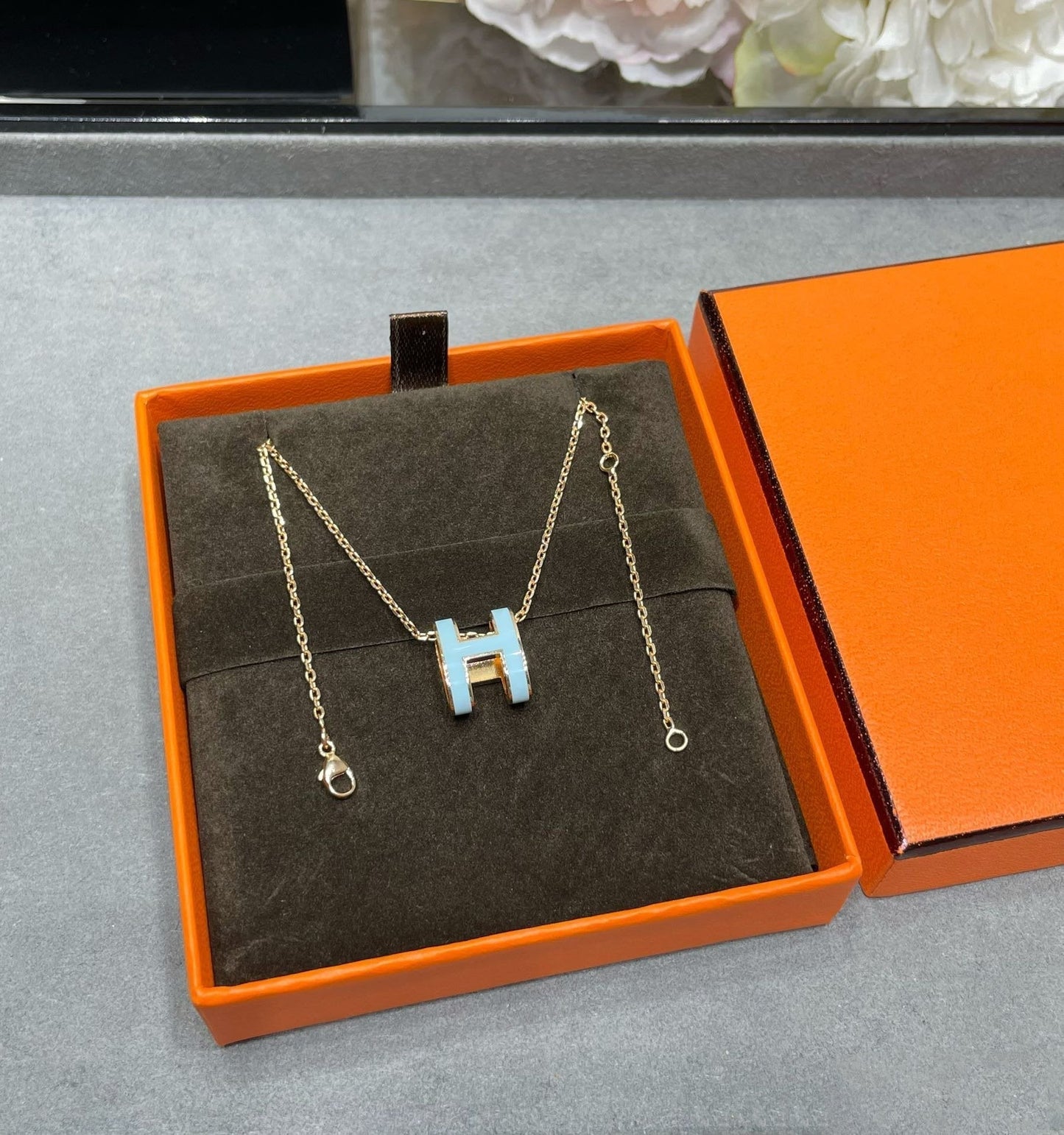 [AURORA]POP H SKY BLUE NECKLACE