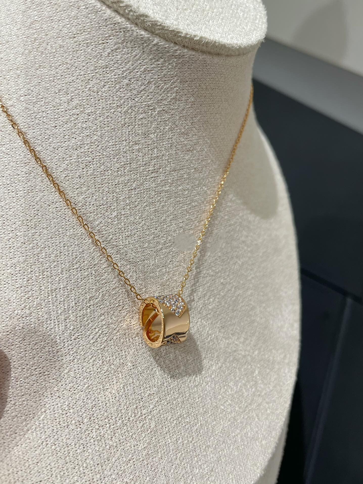 [AURORA]LIENS EVIDENCE DIAMOND PAVED NECKLACE