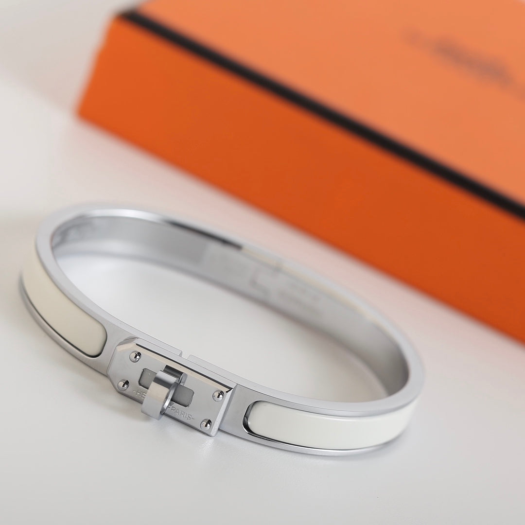 [AURORA]HM KELLY WHITE BRACELET
