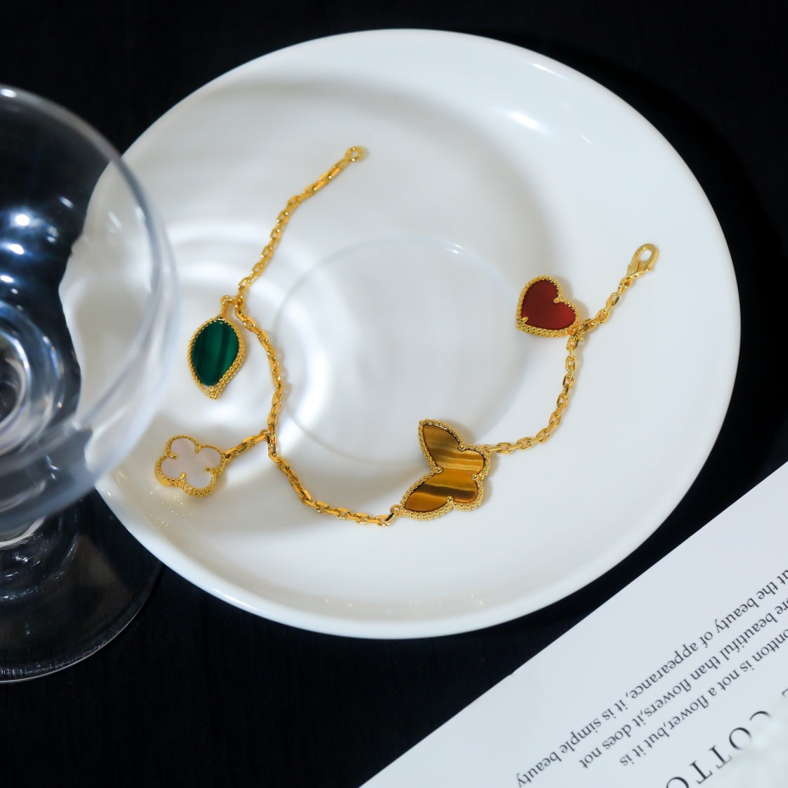 [AURORA]LUCKY SPRING 5 MOTIF GOLD BRACELET