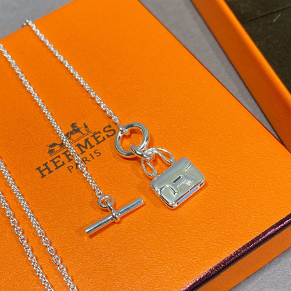 [AURORA]CONSTANCE PEDANT SILVER NECKLACE