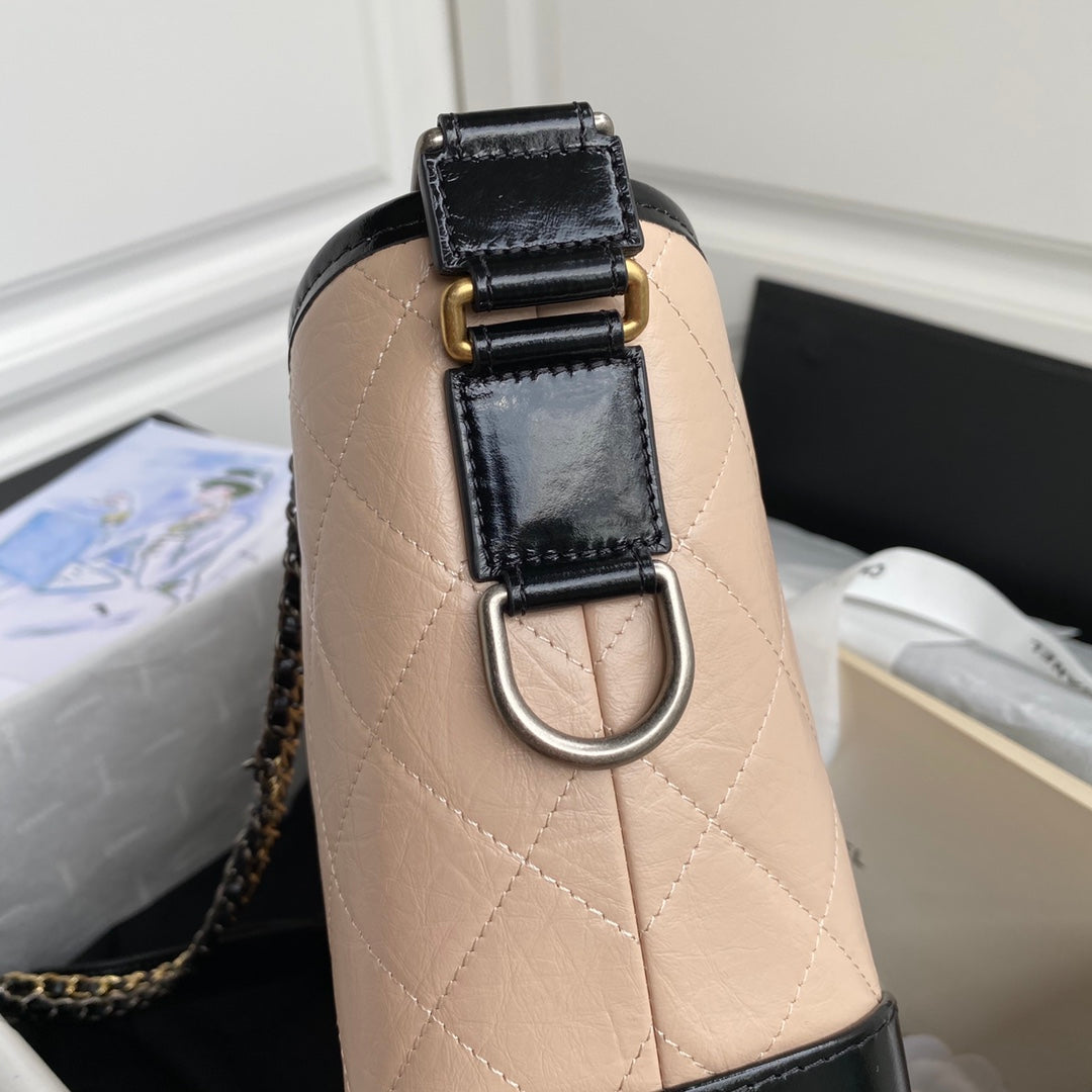CC GABRIELLE MEDIUM 28 HOBO BAG IN ALMOND BEIGE MIX BLACK CALFSKIN