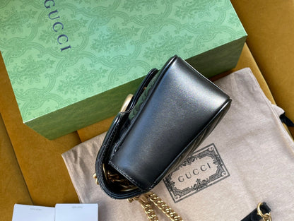 GG MARMONT MATELASSÉ LARGE 26 BAG BLACK CALFSKIN