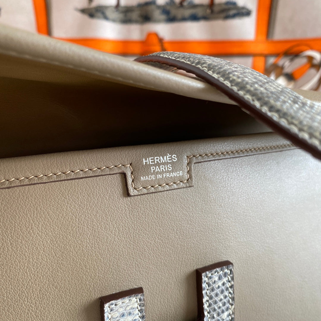 JIGE ELAN 29 CLUTCH IN CHOCOLATE BROWN CALFSKIN WITH WHTE LIZARD SKIN (MADE-TO-ODER)