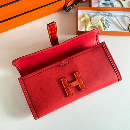 JIGE ELAN 29 CLUTCH IN RUBY RED CALFSKIN WITH APPLE RED LIZARD SKIN (MADE-TO-ODER)