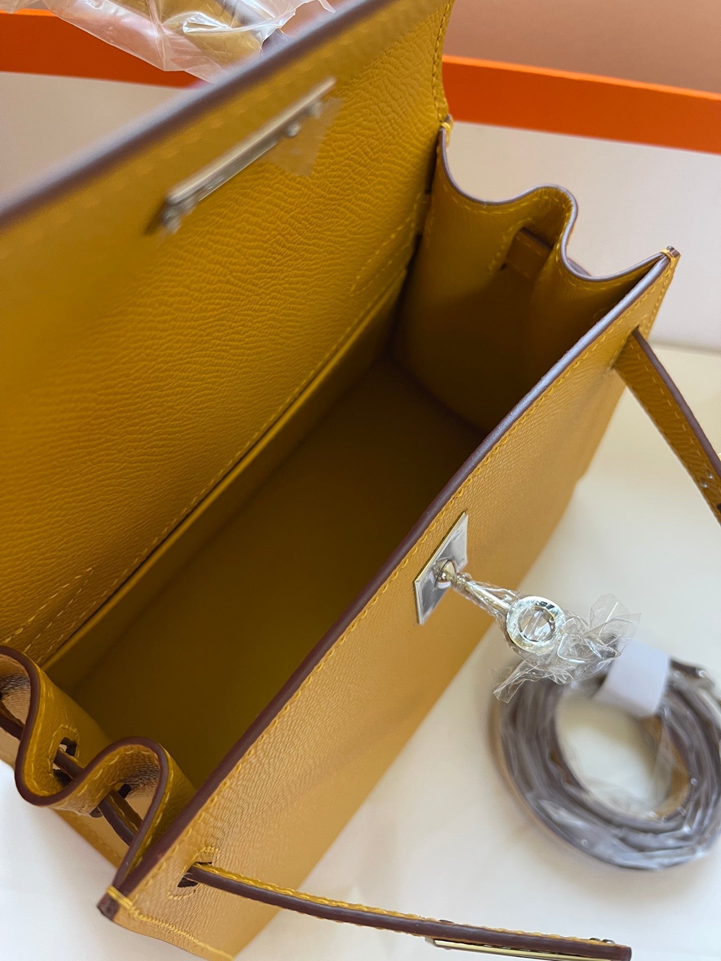 KELLY MINI 20 BAG IN DIJON YELLOW CALFSKIN WITH GOLD HARDWARE (MADE-TO-ODER)