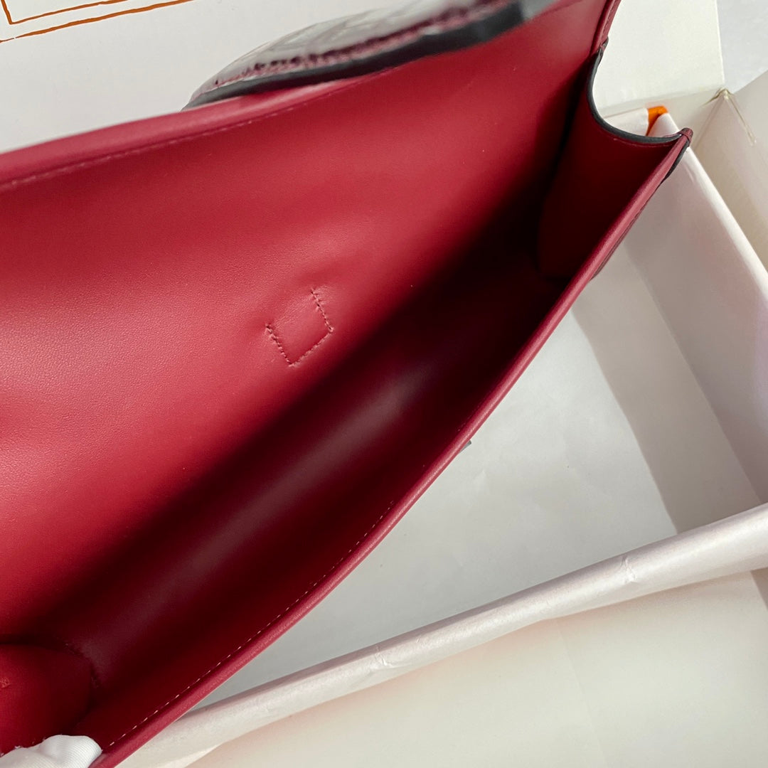 JIGE ELAN 29 CLUTCH IN CHERRY RED CALFSKIN WITH WINE RED LIZARD SKIN (MADE-TO-ODER)