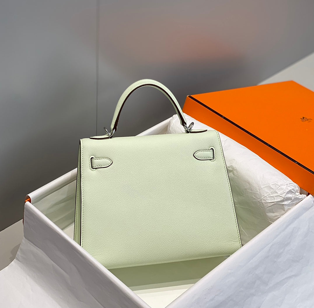 KELLY 25CM IN VERT FIZZ SWIFT CALFSKIN SILVER HARDWARE