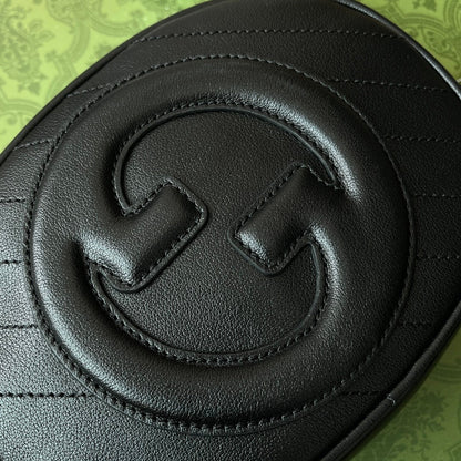 SMALL BLONDIE OVAL SHOULDER BAG 20 IN BLACK CALFSKIN
