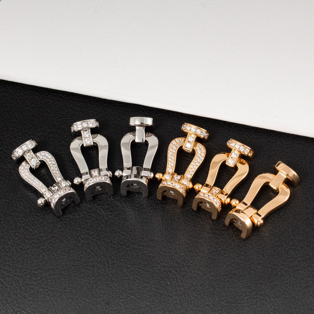 [AURORA]FORCE LARGE HORSESHOE HALF DIAMOND BRACELET GOLD