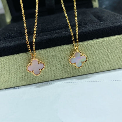 [AURORA]CLOVER 9.5MM PINK MOTHER-OF-PEARL NECKLACE