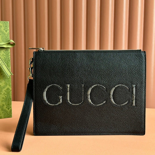 POUCH 28 IN BLACK SMOOTH CALFSKIN INLAID LOGO
