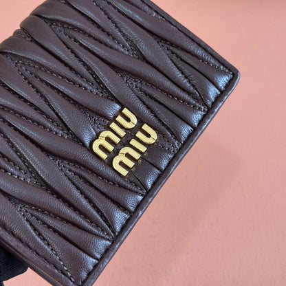 SMALL MATELASSÉ NAPPA LEATHER CARD HOLDER DARK BROWN